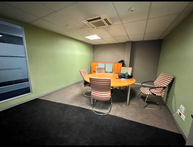 2,247M² OFFICE TO LET IN PARKTOWN
